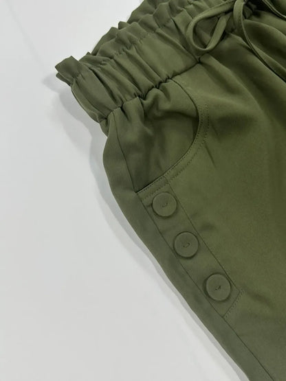 Women's Solid Button Pocket Cargo Fitted Shorts, Casual Elastic Waist Shorts for Summer